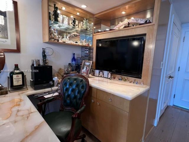 Продажа квартиры #1201 - фото 5642577