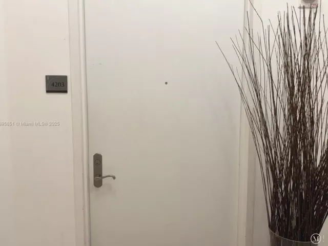 Продажа квартиры #4203 - фото 5977203