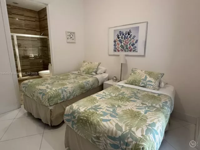 Продажа квартиры #4203 - фото 5977208