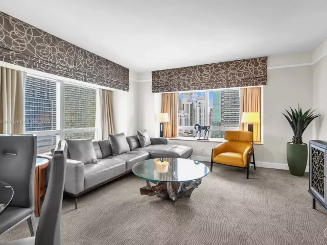 Квартира в аренду номер3012 - фото 5613244