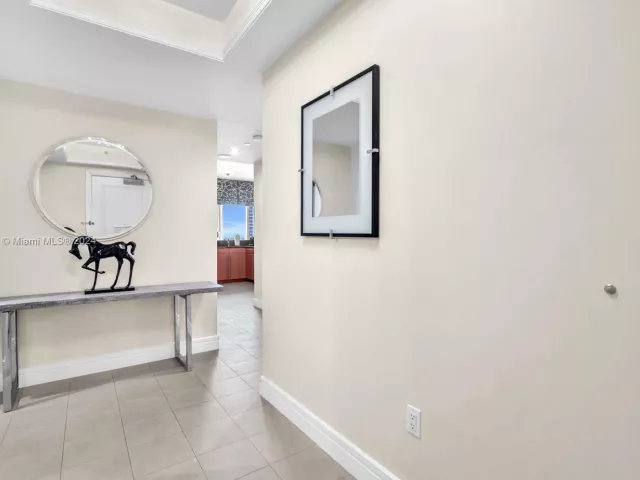 Квартира в аренду номер3012 - фото 5613231