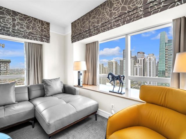 Квартира в аренду номер3012 - фото 5613240