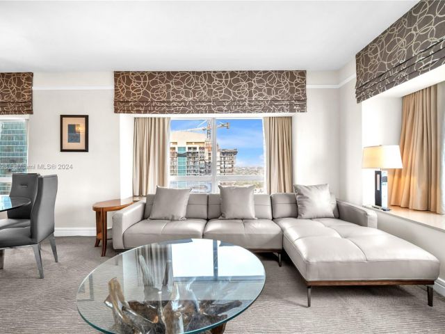 Квартира в аренду номер3012 - фото 5613242