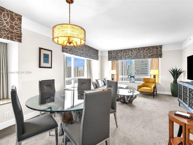 Квартира в аренду номер3012 - фото 5613245