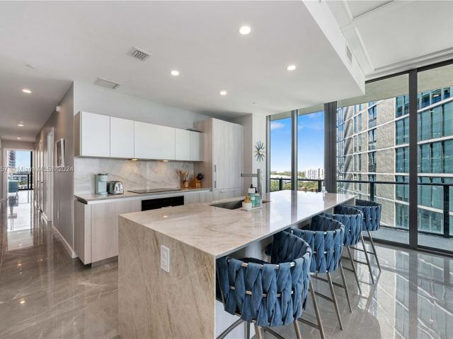 Квартира в аренду номер1207 - фото 5654919