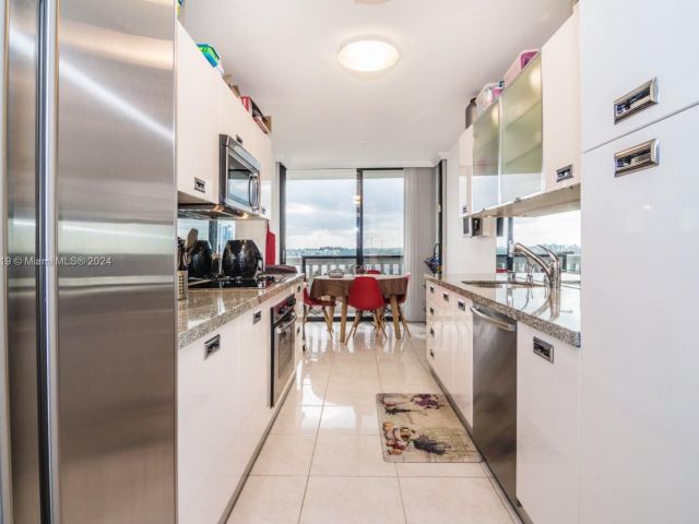 Продажа квартиры #802 - фото 5639172