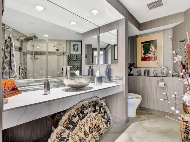 Продажа квартиры #1002 - фото 5643643