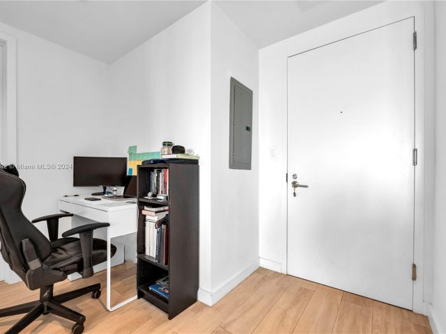 Продажа квартиры #3704 - фото 5620738