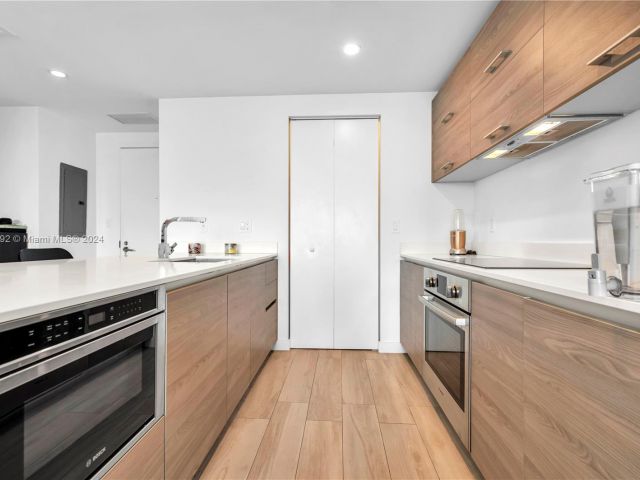 Продажа квартиры #3704 - фото 5620744