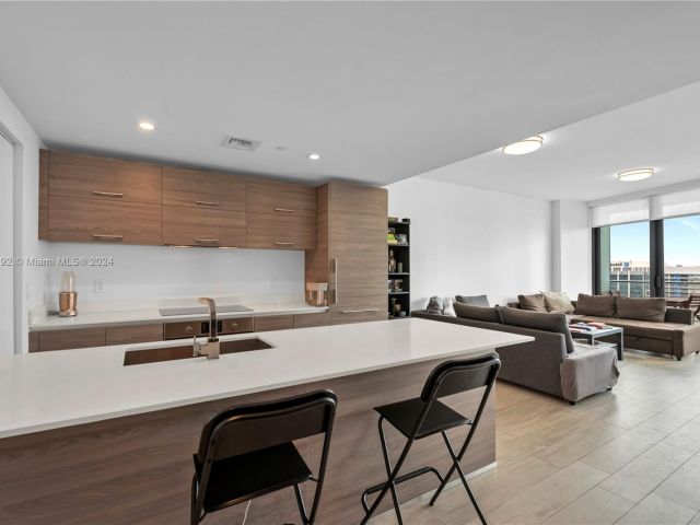 Продажа квартиры #3704 - фото 5620747