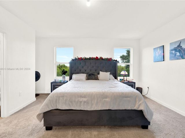 Продажа дома по адресу 1707 SE 9th Ter - фото 6135716