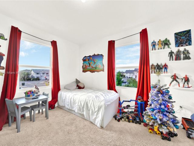 Продажа дома по адресу 1707 SE 9th Ter - фото 6135718