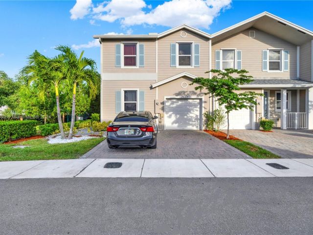 Продажа дома по адресу 1707 SE 9th Ter - фото 6135734