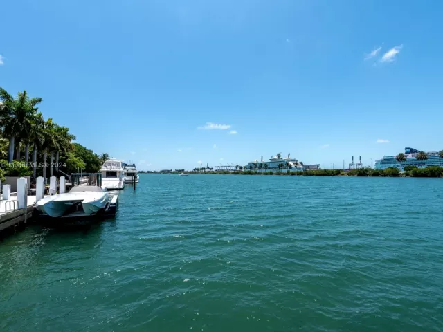 Продажа дома по адресу 130 Palm Ave - фото 5522512