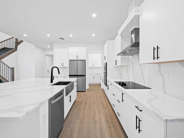 Продажа дома по адресу 2732 NW 87th Terrace - фото 6688342