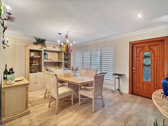 Продажа дома по адресу 6500 NE 20th Ter - фото 5892063