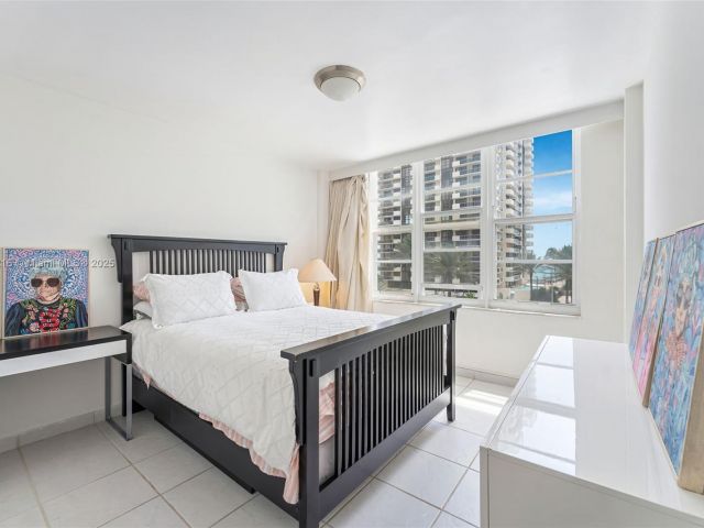 Продажа квартиры #5B - фото 6128149