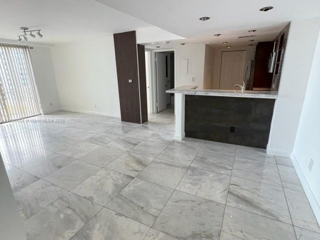 Продажа квартиры #1504 - фото 5624601