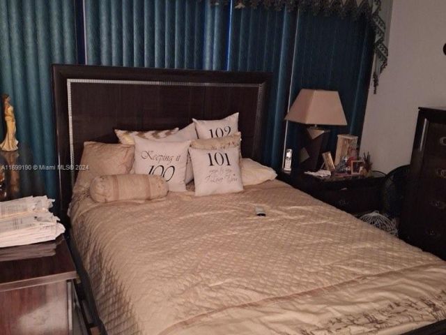 Продажа дома по адресу 20620 NW 34th Ave - фото 6126072