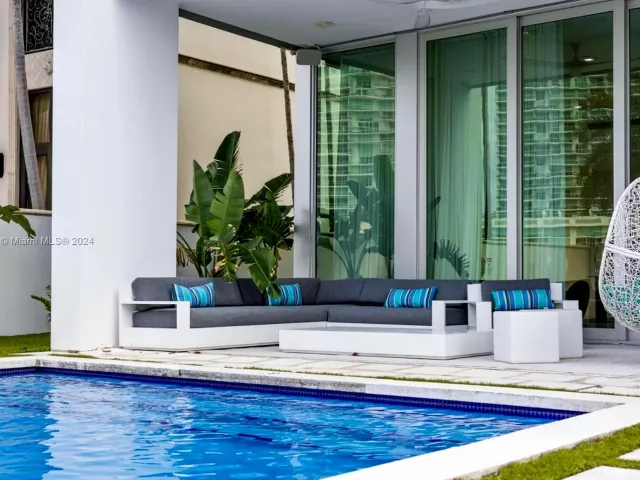 Дом в аренду по адресу 323 Atlantic Ave Na - фото 5572512