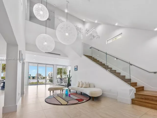 Дом в аренду по адресу 323 Atlantic Ave Na - фото 5572506