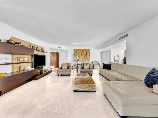 Продажа квартиры #1207 - фото 5644280