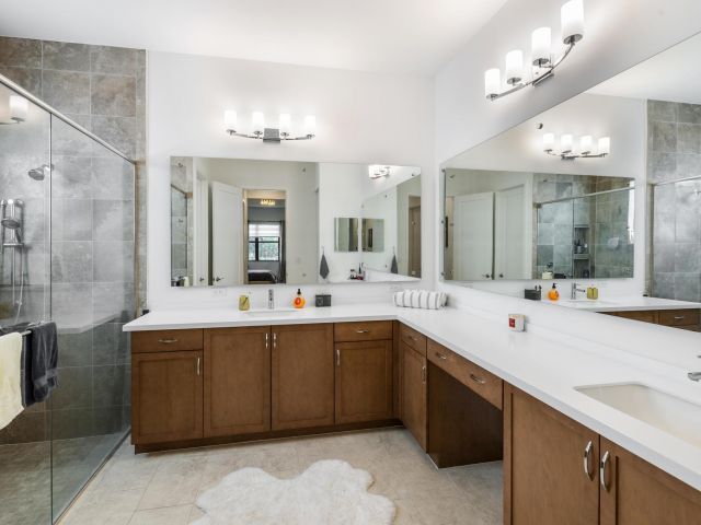 Продажа дома по адресу 8067 White Wave Terrace - фото 6100934