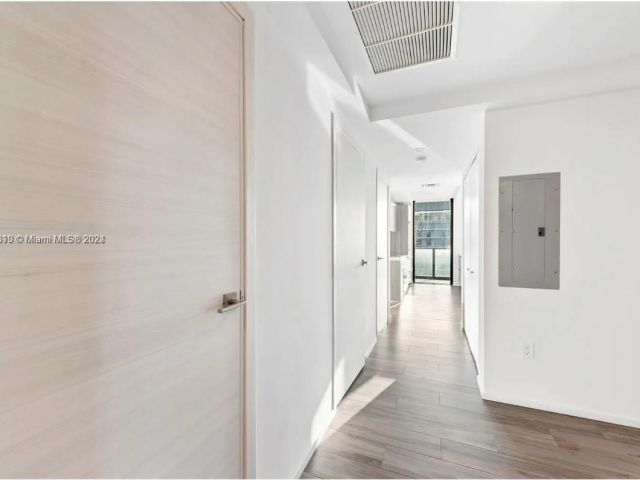 Продажа квартиры #4509 - фото 5621755