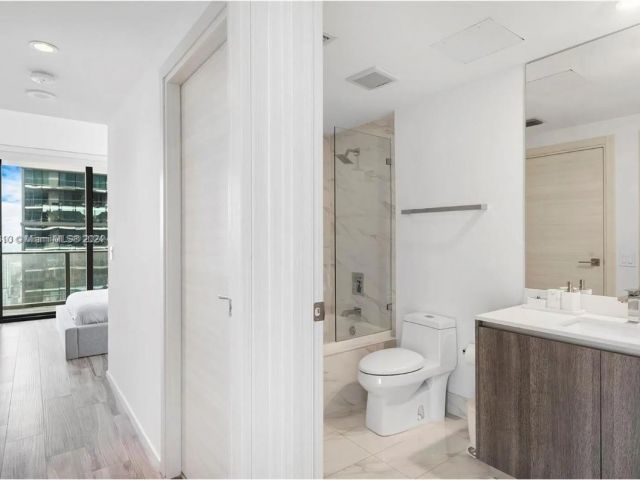 Продажа квартиры #4509 - фото 5621756