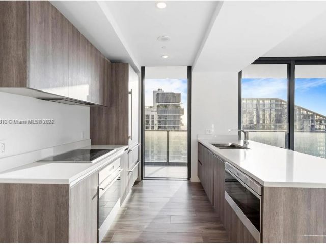 Продажа квартиры #4509 - фото 5621759