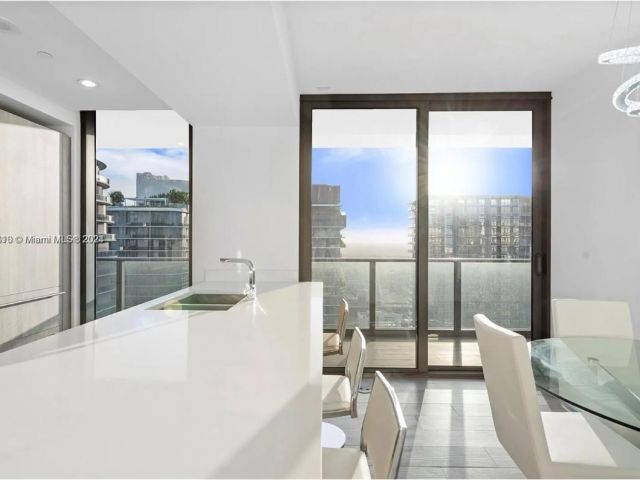 Продажа квартиры #4509 - фото 5621763