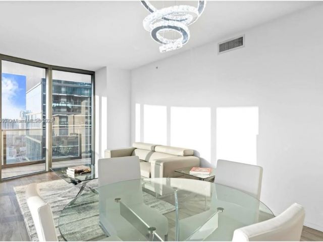 Продажа квартиры #4509 - фото 5621764