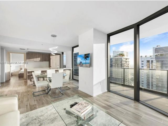 Продажа квартиры #4509 - фото 5621767