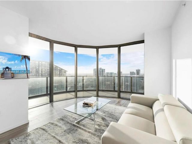 Продажа квартиры #4509 - фото 5621769