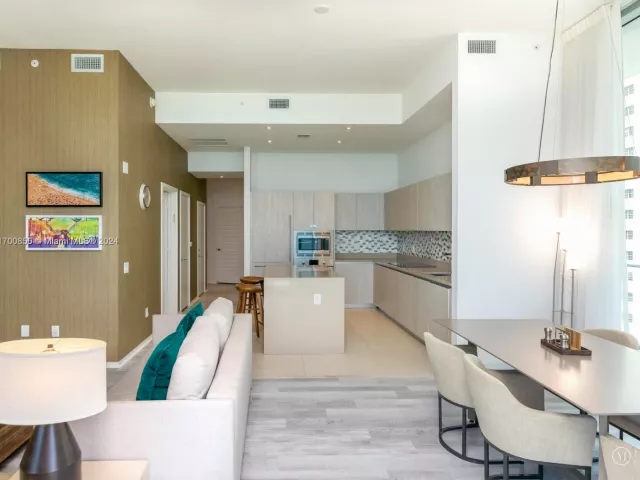 Продажа квартиры #601 - фото 5627290