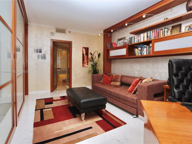 Продажа квартиры #2202 - фото 5643604