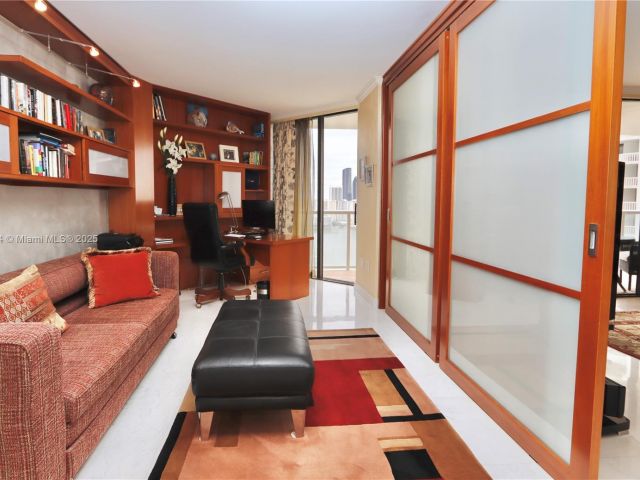 Продажа квартиры #2202 - фото 5643605