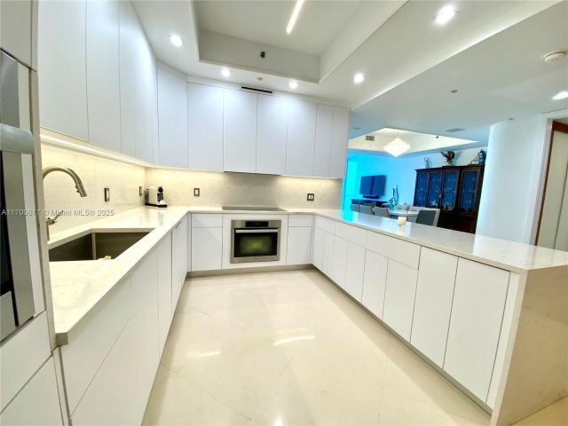 Продажа квартиры #1207 - фото 6120120