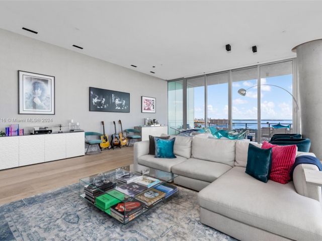 Продажа квартиры #1602S - фото 5800426