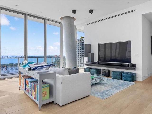 Продажа квартиры #1602S - фото 5800430