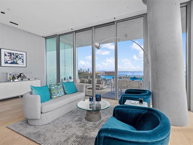 Продажа квартиры #1602S - фото 5800432