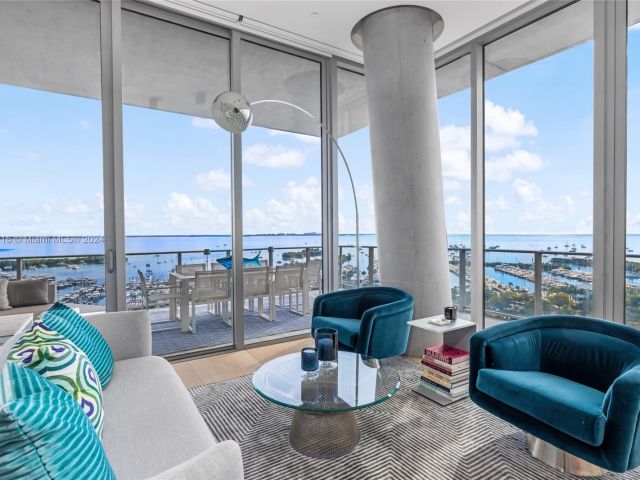 Продажа квартиры #1602S - фото 5800435