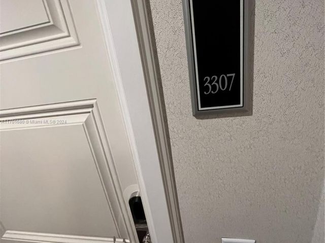 Продажа квартиры #3307 - фото 5613112