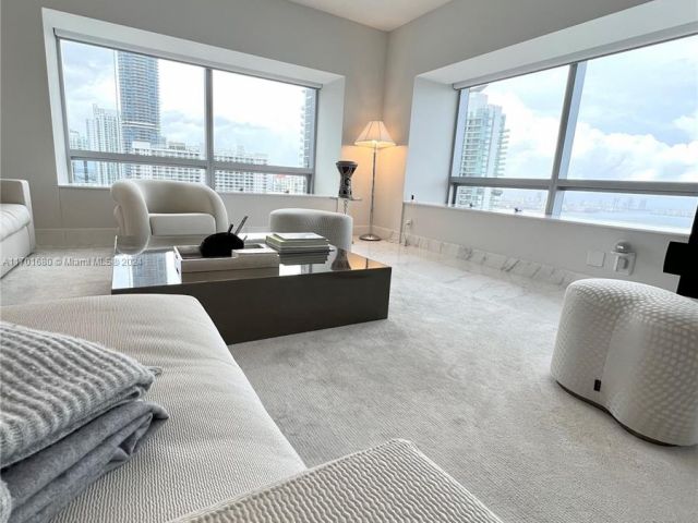 Продажа квартиры #3307 - фото 5613116