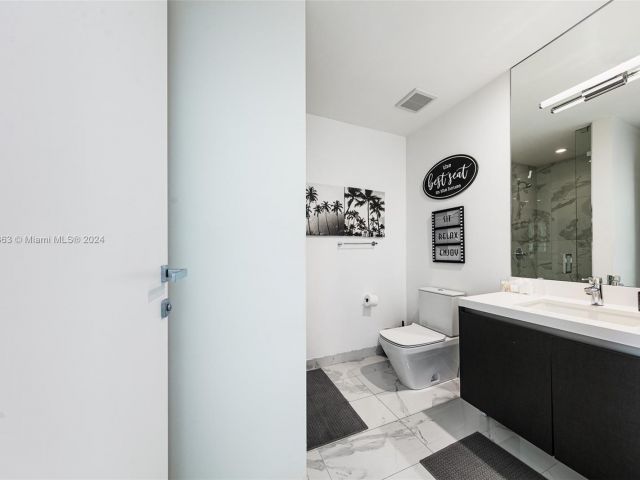 Продажа квартиры #2111 - фото 6083834