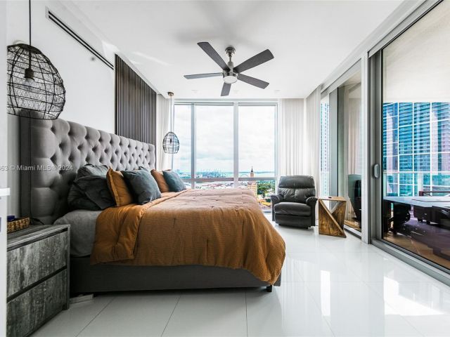 Продажа квартиры #2111 - фото 6083842