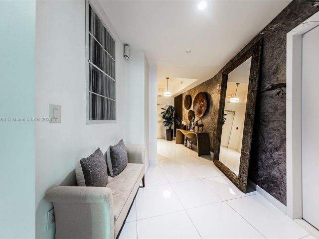 Продажа квартиры #2111 - фото 6083849