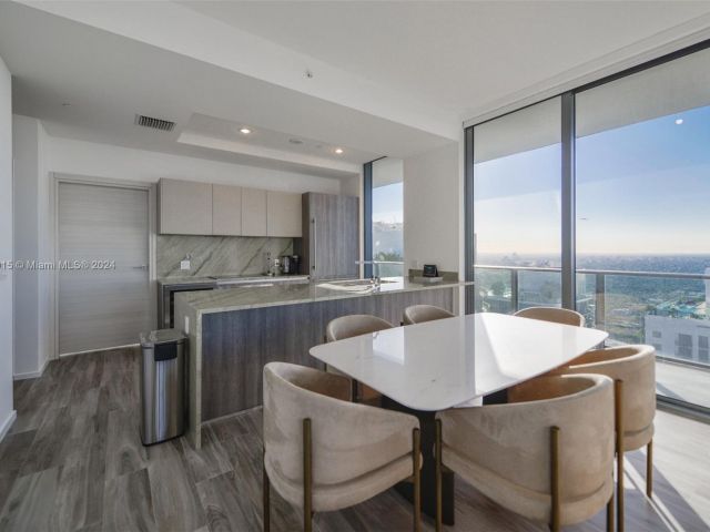 Продажа квартиры #5309 - фото 5622034