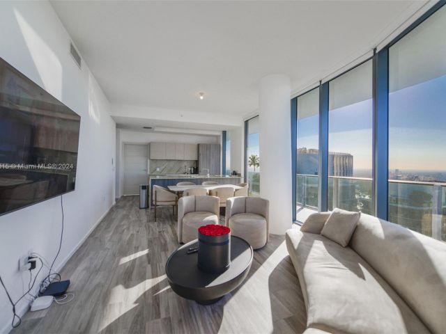 Продажа квартиры #5309 - фото 5622039