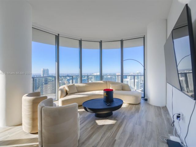 Продажа квартиры #5309 - фото 5622041